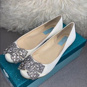 Betsey Johnson Flats